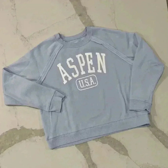 Grayson Threads Tops - Grayson Threads Aspen USA Light Blue Pullover Crewneck Sweatshirt Women’s Large